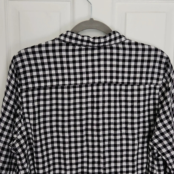 Merona Black & White Checkered Button-Down Top - Picture 10 of 13